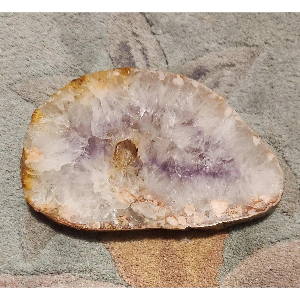 Flower Agate Quartz with Amethyst Center | Calming crystal for meditation